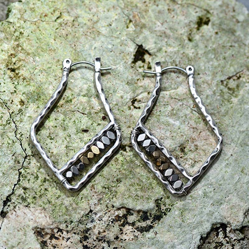 Vintage Natural Stone Beads Nickel Free Geometric Earrings from Switzerland ZELLA.CH