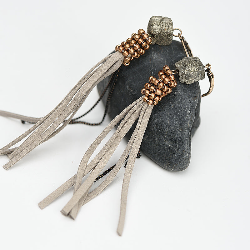 Suede Tassel Natural Stone Gold Beads Drop Earrings from Switzerland Zella.ch
